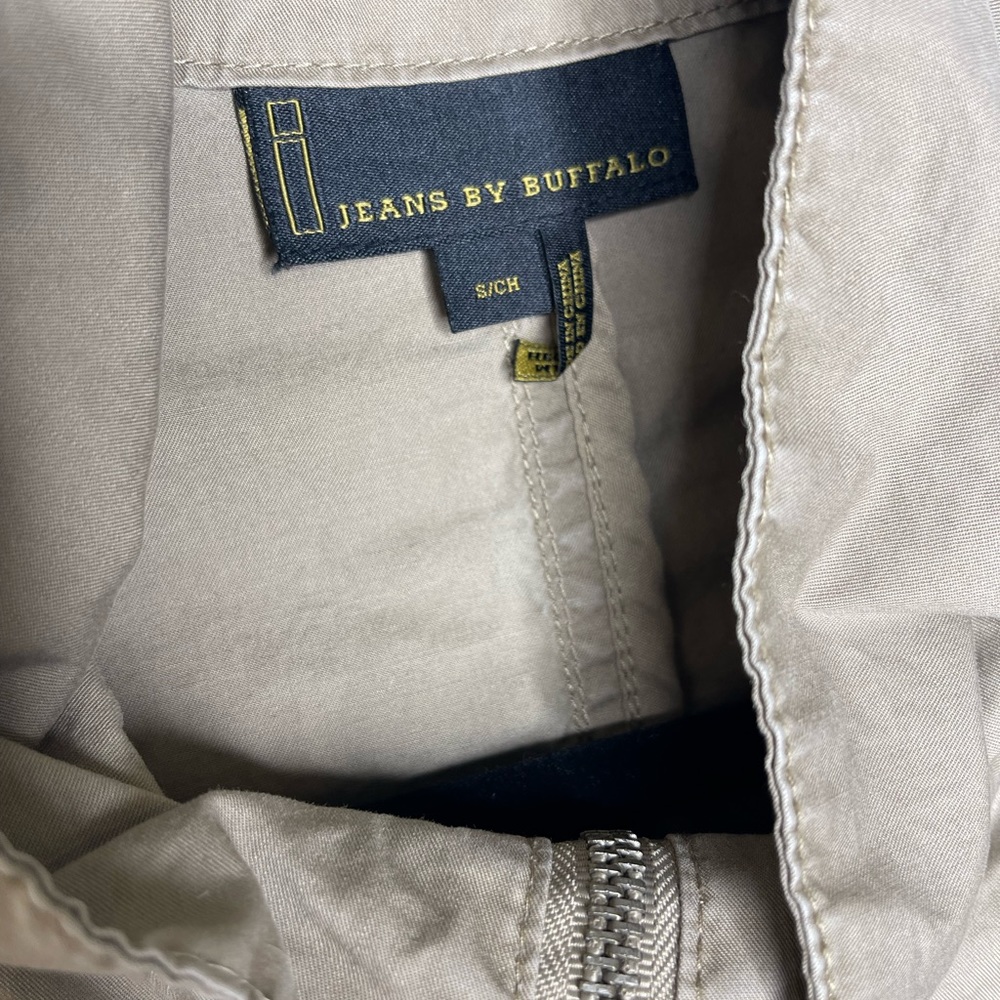 Utility Lightweight Jacket - Picture 4 of 13